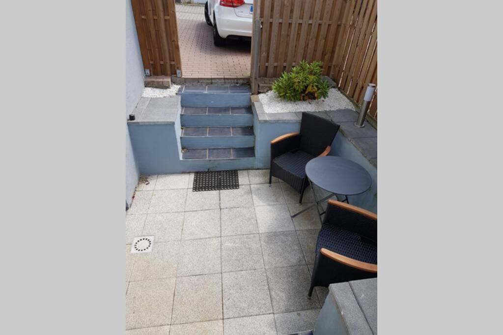 Schoene Wohnung In Karben - Rendel, Mit Freisitz Exterior foto